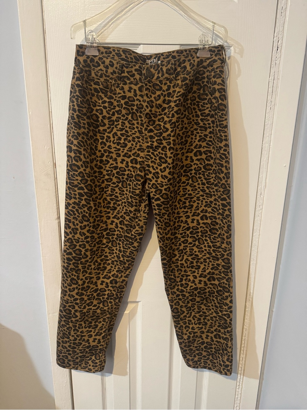 nwot cheetah print jeans